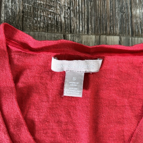 BANANA REPUBLIC WOMEN RED WARM SWEATER, SIZE SMALL - Picture 6 of 9